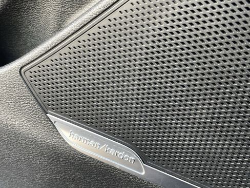 Certified 2023 Kia Sportage SX image 19