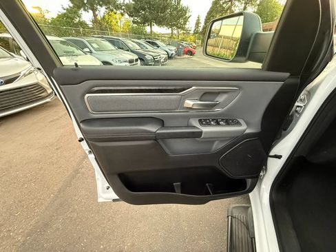 Used 2019 RAM 1500 Big Horn AWD/4WD image 26