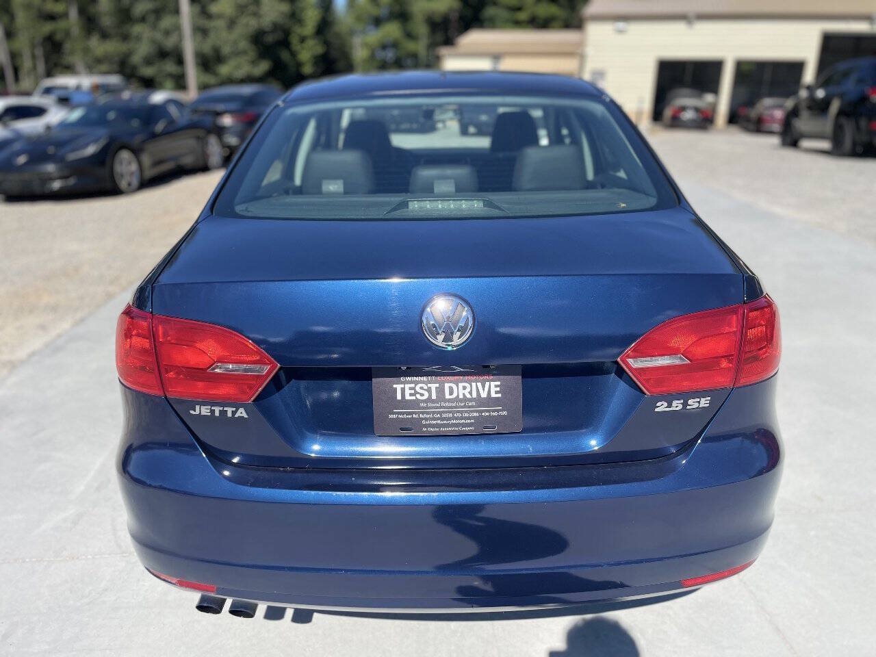 Used 2013 Volkswagen Jetta SE FWD image 6