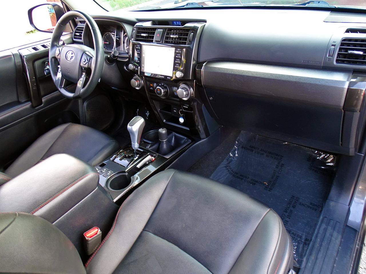 Used 2021 Toyota 4Runner TRD Off-Road Premium w/ Moonroof Package AWD/4WD image 31