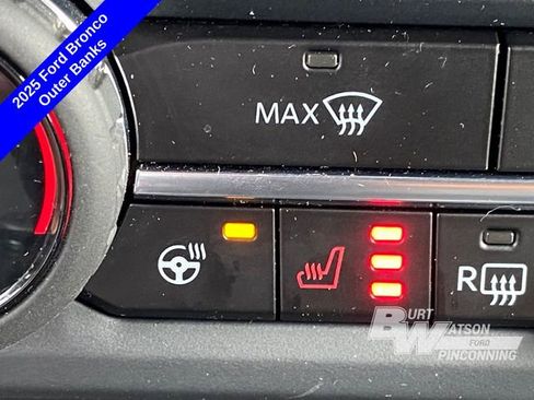 Used 2025 Ford Bronco Outer Banks AWD/4WD image 31
