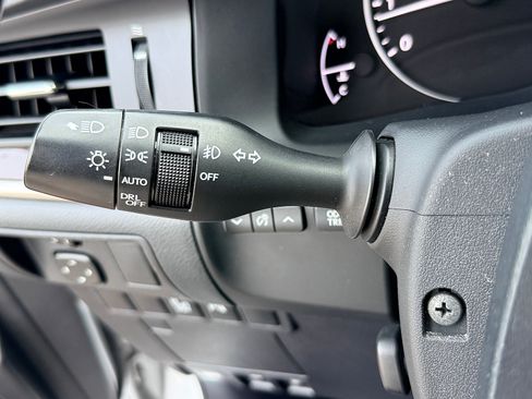 Used 2014 Lexus ES 350 FWD image 29