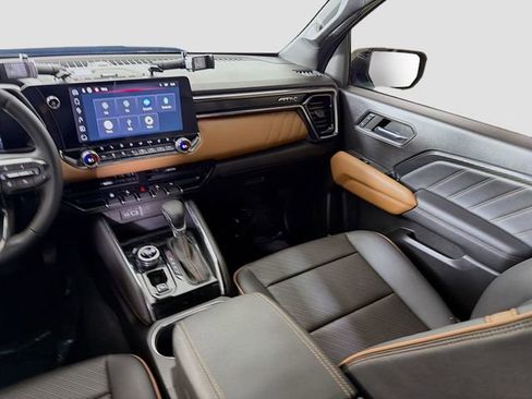 Used 2023 GMC Canyon AT4 w/ AT4 Premium Package image 25