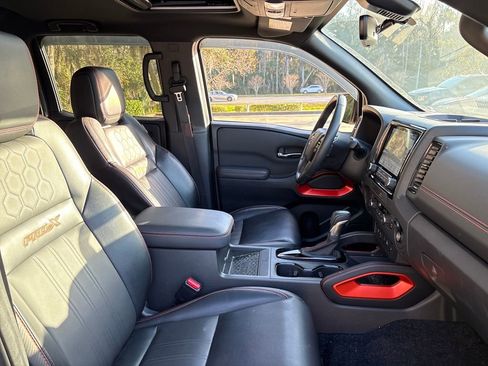 Used 2023 Nissan Frontier Pro-X w/ Pro-X Premium Package image 28