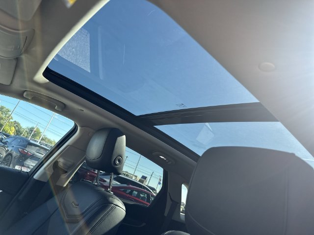 Used 2019 Cadillac XT5 Luxury FWD image 19