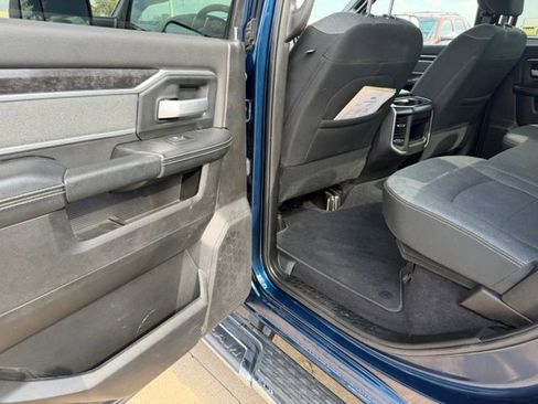 Used 2022 RAM 2500 Big Horn w/ Safety Group B AWD/4WD image 10