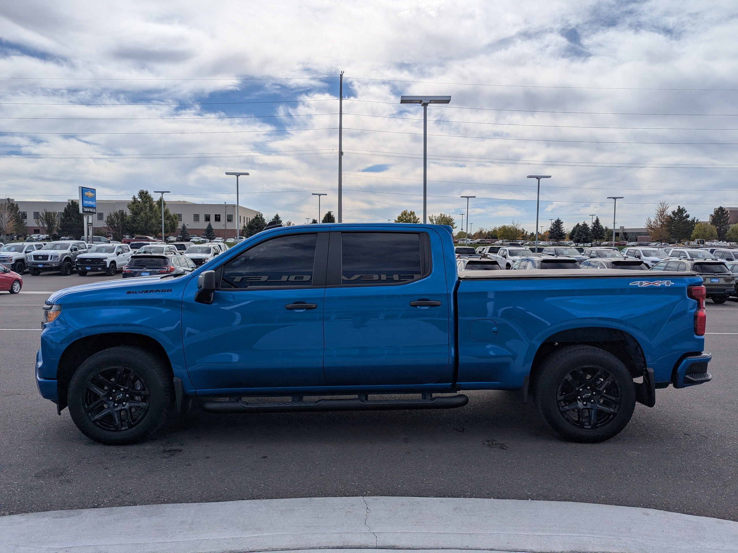 Certified 2024 Chevrolet Silverado 1500 Custom w/ Rally Edition AWD/4WD image 8