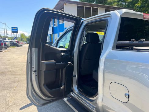 Certified 2023 Chevrolet Silverado 1500 Custom AWD/4WD image 28