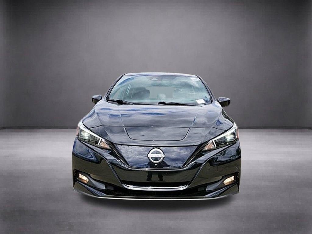 Certified 2025 Nissan Leaf SV Plus FWD image 11