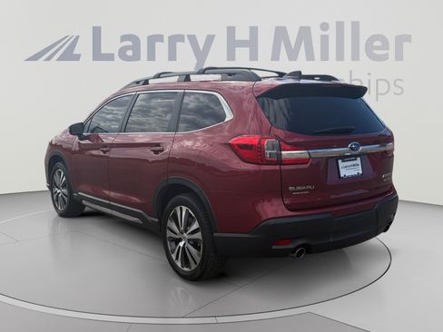 Used 2022 Subaru Ascent Limited w/ Technology Package AWD/4WD image 4