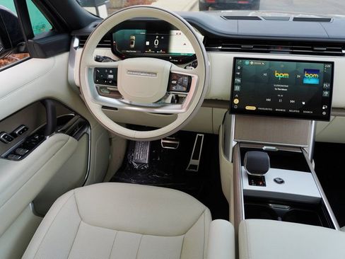 New 2026 Land Rover Range Rover SE AWD/4WD image 15