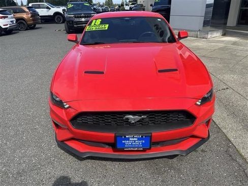 Used 2018 Ford Mustang Coupe w/ Equipment Group 101A RWD image 3