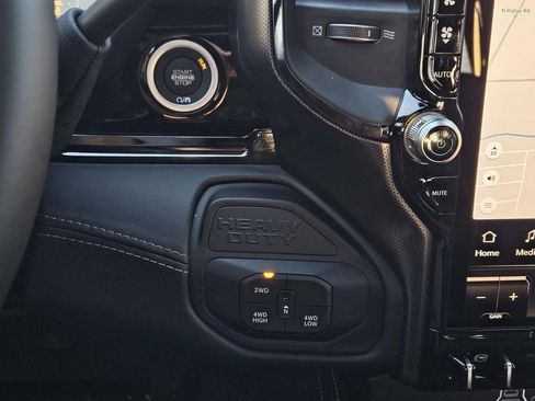 New 2026 RAM 2500 Limited image 25