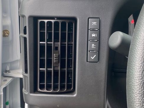 New 2025 Chevrolet Express 3500 w/ Power Convenience Package RWD image 28