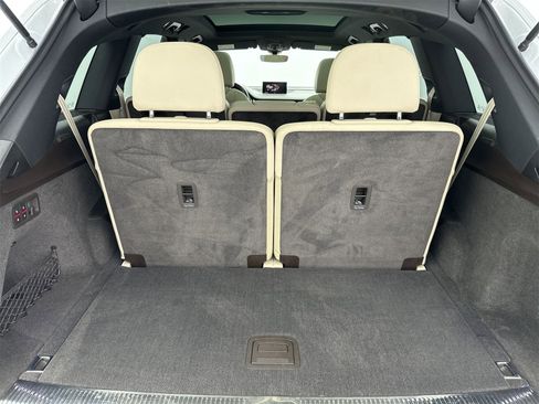 Used 2018 Audi Q7 3.0T Premium Plus w/ Premium Plus Package image 39