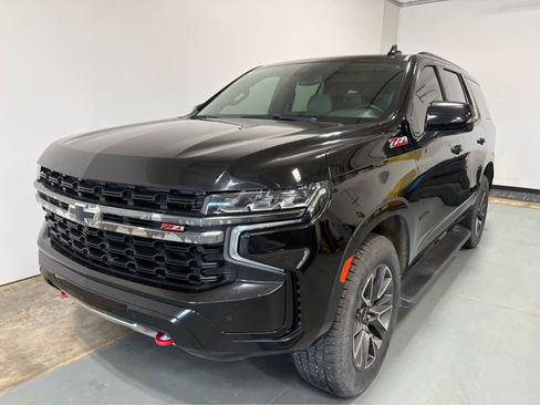 Used 2021 Chevrolet Tahoe Z71 w/ Z71 Off-Road Package AWD/4WD image 1