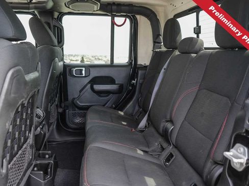 Used 2020 Jeep Gladiator Rubicon w/ Trailer Tow Package AWD/4WD image 13