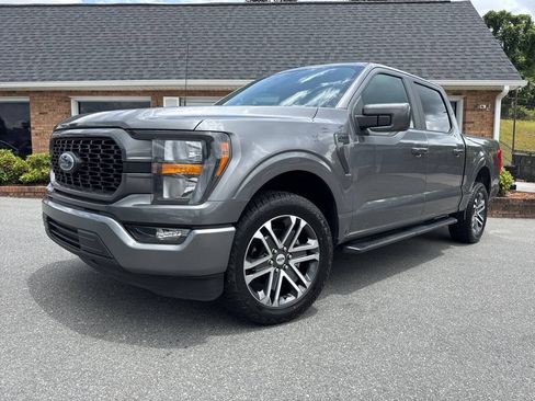 Used 2023 Ford F150 XL w/ STX Appearance Package RWD image 2