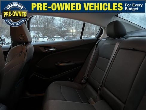 Used 2016 Chevrolet Cruze LT w/ Convenience Package image 22