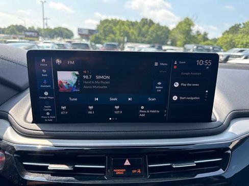 Used 2025 Acura MDX FWD w/ Technology Package image 12