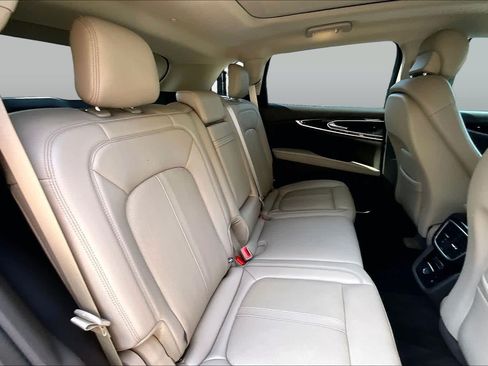 Used 2023 Lincoln Nautilus Reserve w/ Equipment Group 201A AWD/4WD image 20