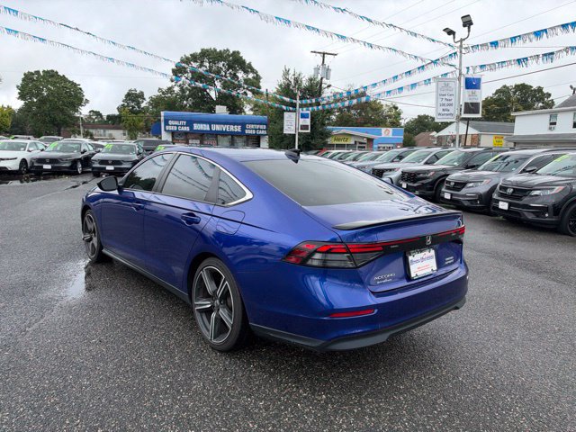 Used 2024 Honda Accord Sport image 7