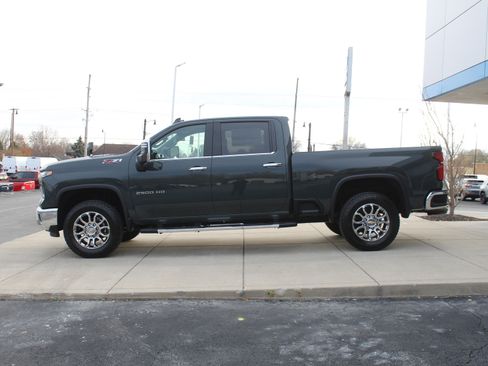 New 2026 Chevrolet Silverado 2500 LTZ w/ LTZ Premium Package image 6