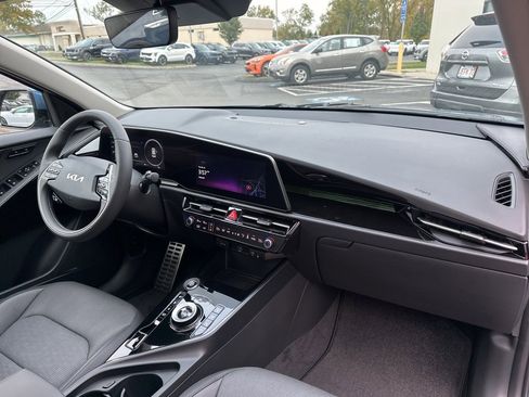New 2025 Kia Niro Wave w/ Wave Preserve Package image 15