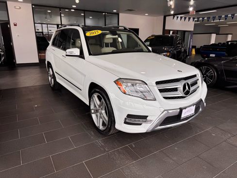 Used 2015 Mercedes-Benz GLK 350 4MATIC image 6