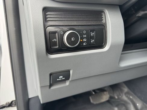 Used 2024 Ford F250 XL w/ XL Off-Road Package image 4