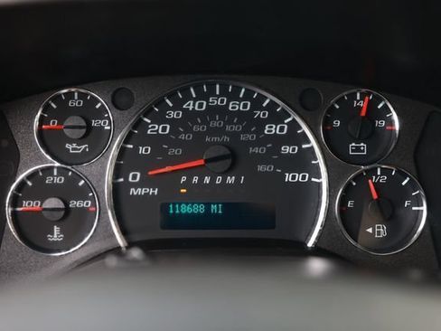 Used 2021 Chevrolet Express 2500 w/ Driver Convenience Package RWD image 32