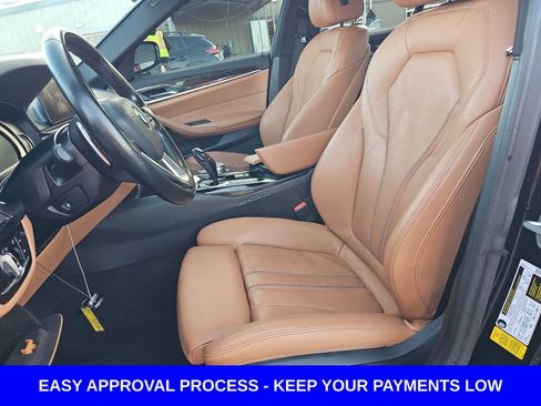 Used 2019 BMW 540i w/ Convenience Package image 10