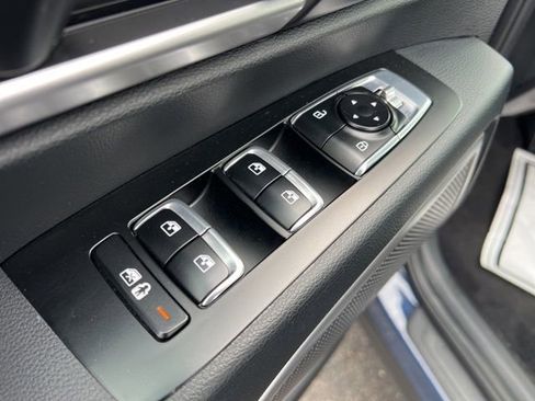 Certified 2025 Kia Telluride S AWD/4WD image 32