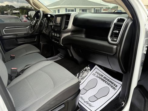 Used 2019 RAM 2500 Big Horn AWD/4WD image 12