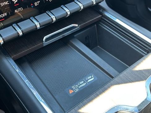 Used 2024 GMC Acadia Denali w/ Super Cruise Package image 47