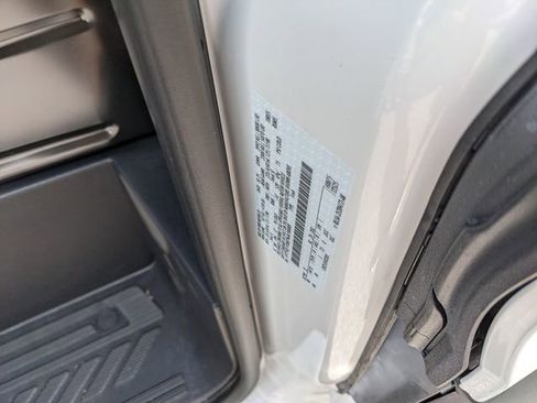 New 2026 Ford Transit 150 Low Roof image 31