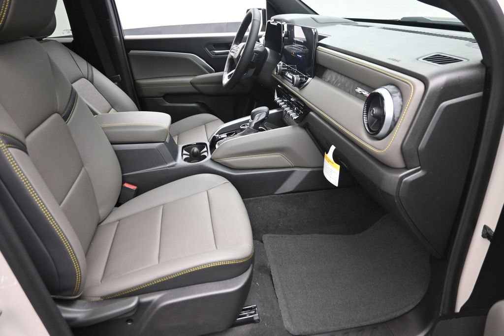 New 2026 Chevrolet Colorado ZR2 AWD/4WD image 9