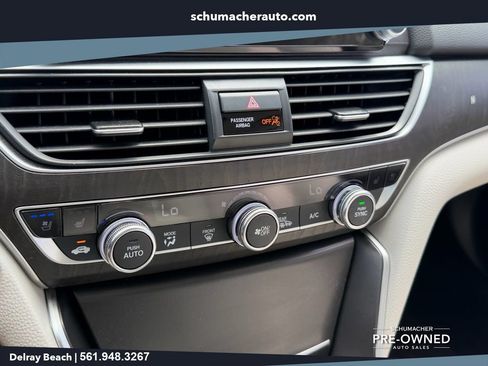 Used 2018 Honda Accord Touring image 22