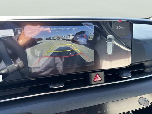 New 2026 Kia Carnival EX image 26