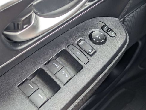 Used 2019 Honda CR-V EX-L image 27