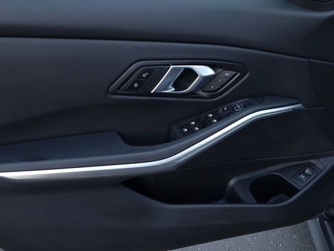 Used 2025 BMW 330i xDrive Sedan image 8