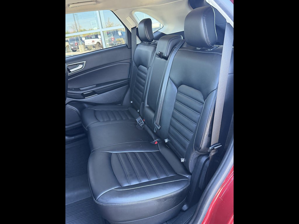 Used 2021 Ford Edge SEL w/ Convenience Package AWD/4WD image 15