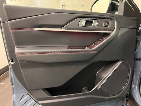 New 2026 Ford Explorer ST-Line w/ ST-Line Street Pack image 27