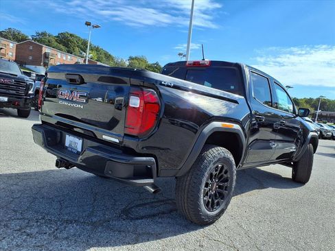 New 2026 GMC Canyon Elevation w/ Convenience Package image 21