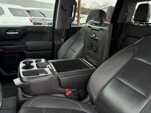 Used 2022 GMC Sierra 1500 SLT image 27