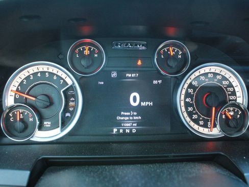 Used 2013 RAM 1500 Sport w/ Sport Premium Group image 27