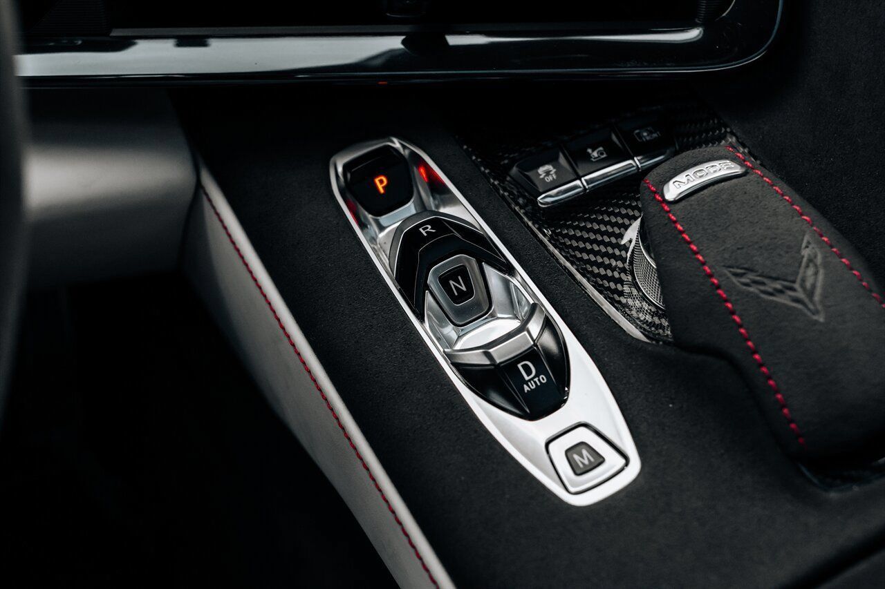 Used 2023 Chevrolet Corvette Stingray Premium Cpe w/ Z51 Performance Package RWD image 34