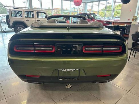Used 2022 Dodge Challenger R/T Scat Pack w/ Dynamics Package image 4