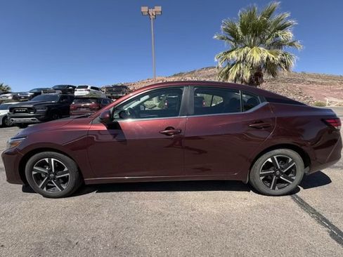Used 2024 Nissan Sentra SV image 2
