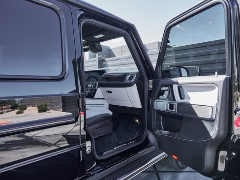 Used 2022 Mercedes-Benz G 63 AMG 4MATIC image 26